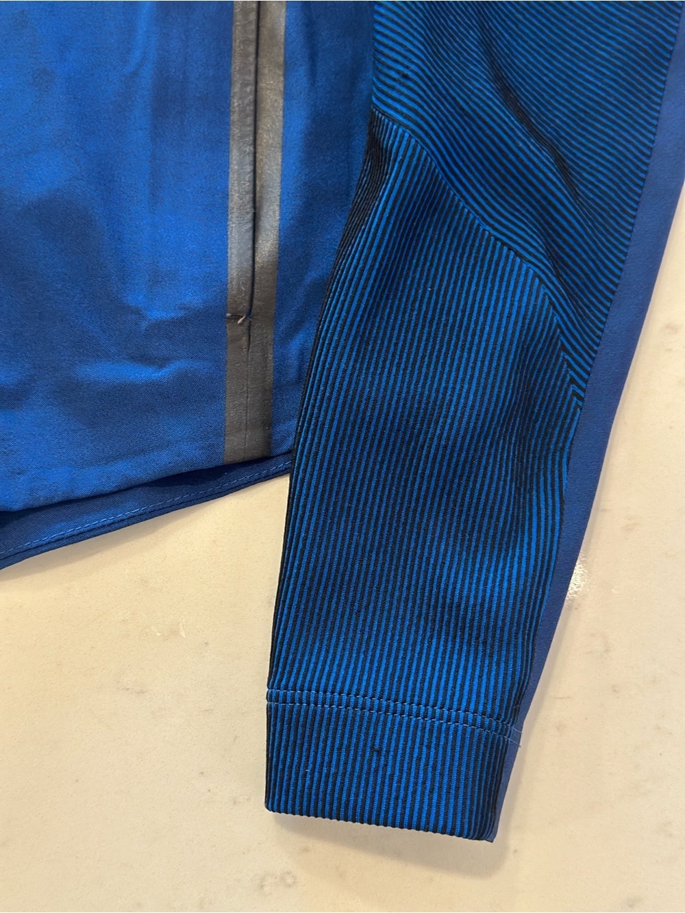 NWOT Nike Track Jacket Olympics Size XS Limited Edition Running Marathon Workout - Picture 3 of 7